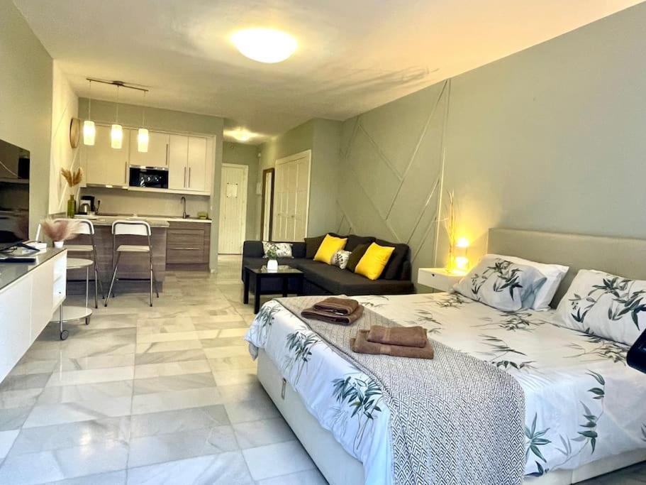 Banus Elegant Modern Marbella