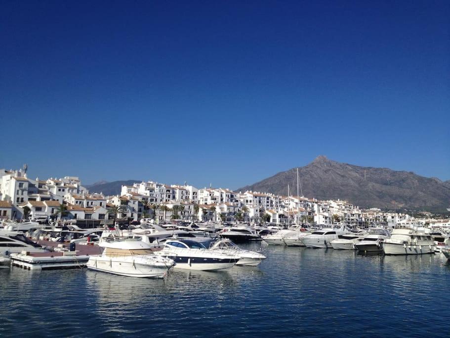 Apartment Banus Elegant Modern